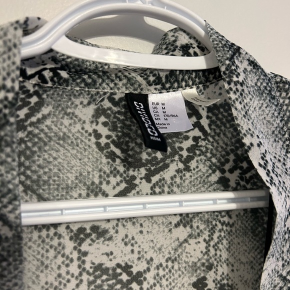 Kimono style top - Picture 3 of 4